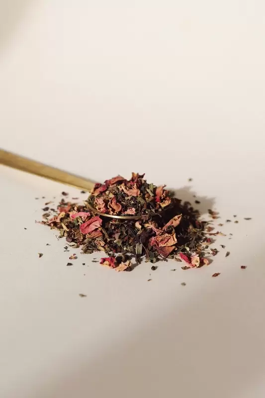 Detail 23041152334453 Radiance Tea 50g